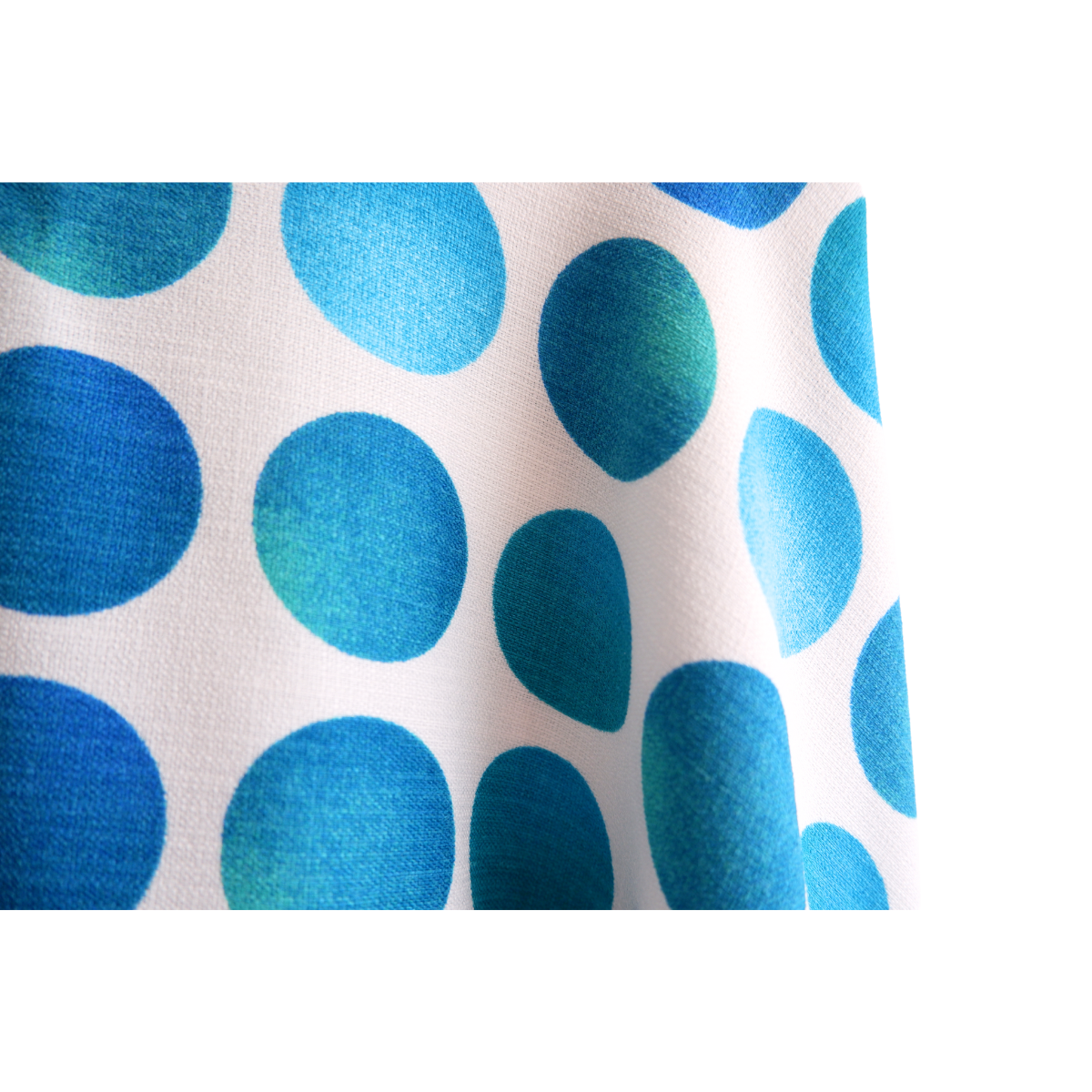 Witte zwierrok met blauwe bollen