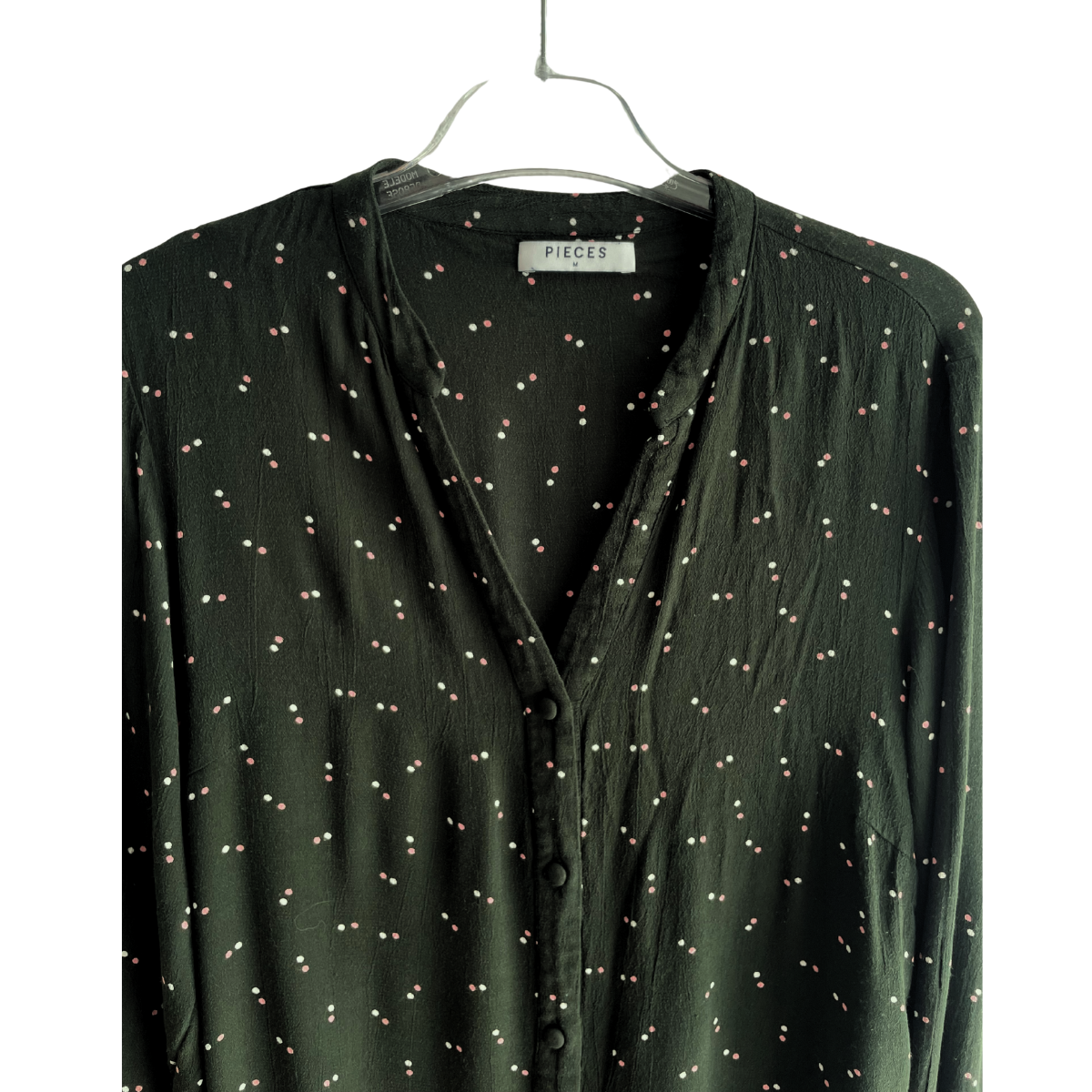Groene jurk met stippen