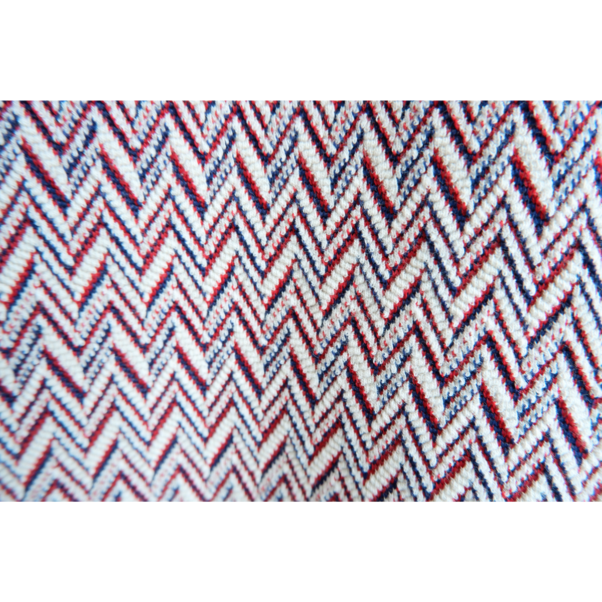 Rood blauw witte rok met rek