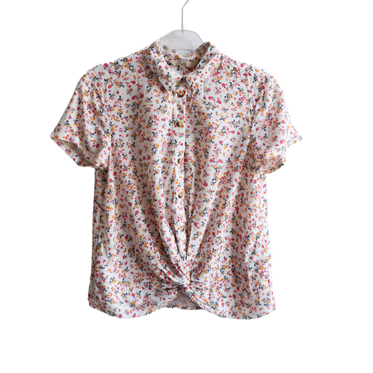 Witte blouse met bloemen