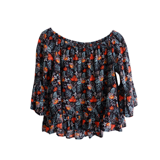 Zwierige blouse met bloemenmotief