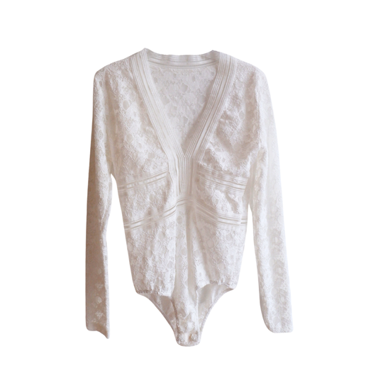 Witte sierlijke body