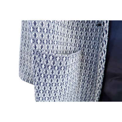 Blauwe zelfgemaakte vest met motief