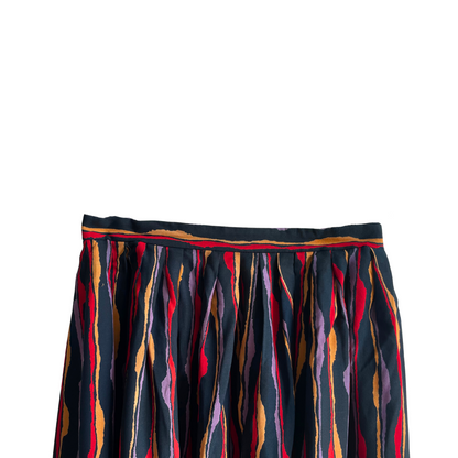 Zwarte kleurig gestreepte retro rok
