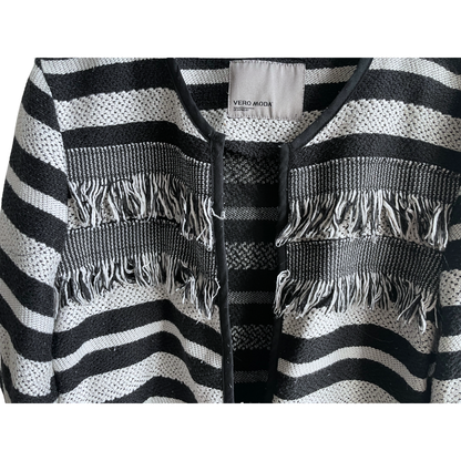 Zwart wit gestreept vestje