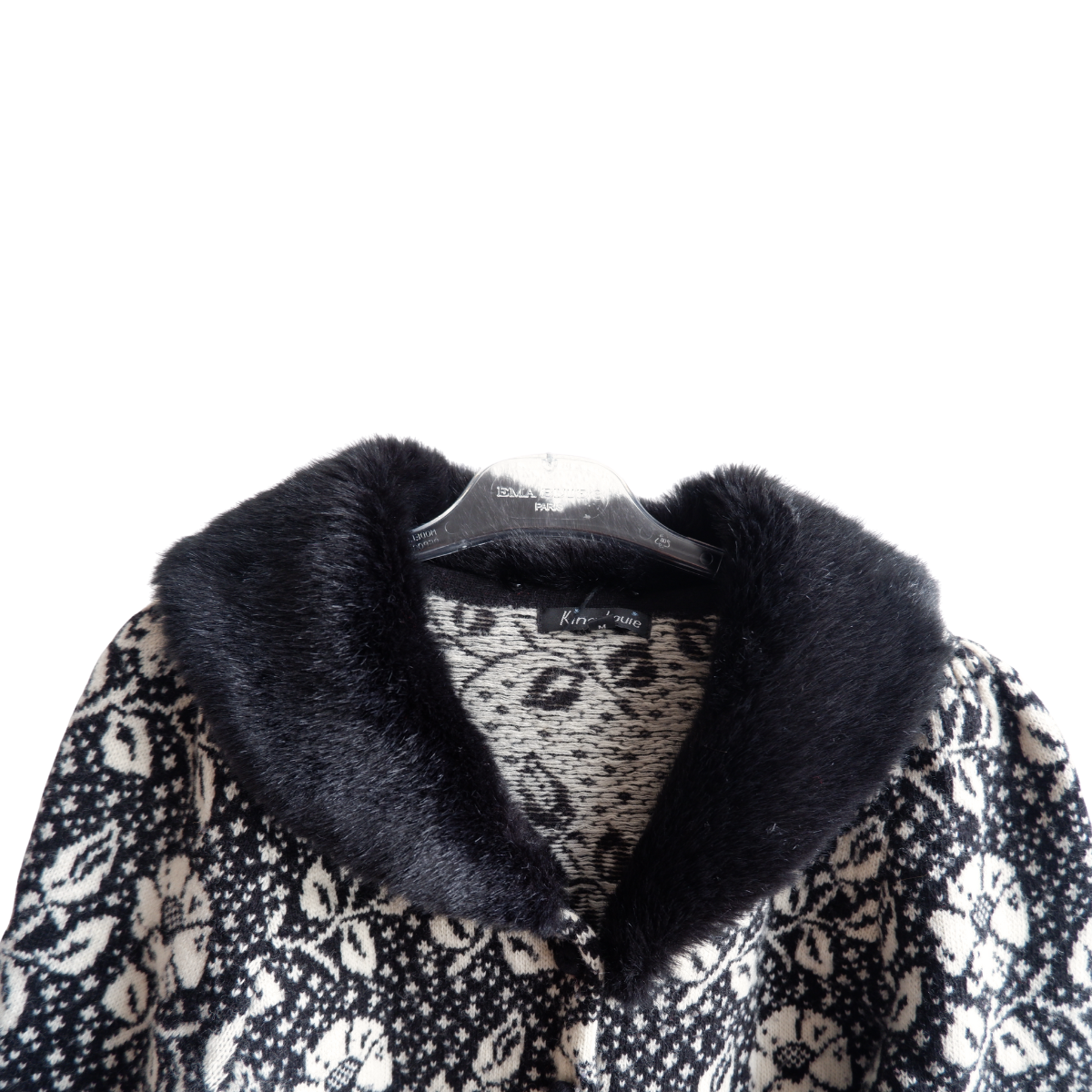 Zwarte wollen trui (met afneembare kraag)