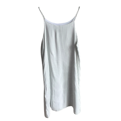 Witte gestreept zomerkleed