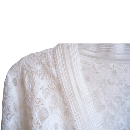 Witte sierlijke body