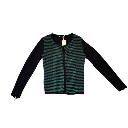 Zwart gilet met groene lijnen