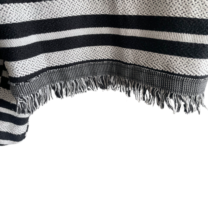 Zwart wit gestreept vestje