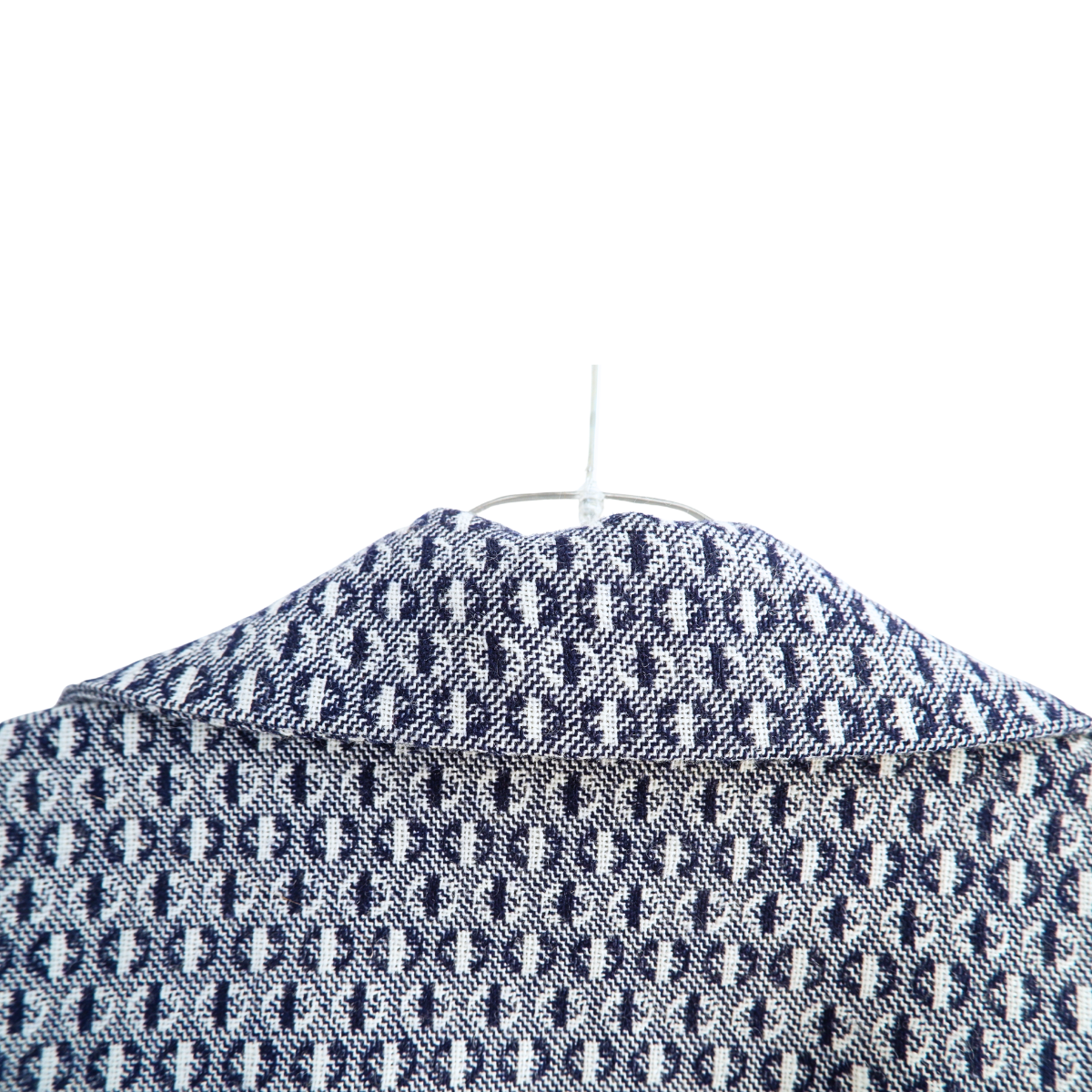 Blauwe zelfgemaakte vest met motief