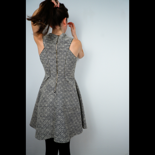 Zwart/wit cocktailjurk