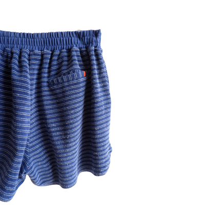 Blauw zomers 'sponzen' pakje